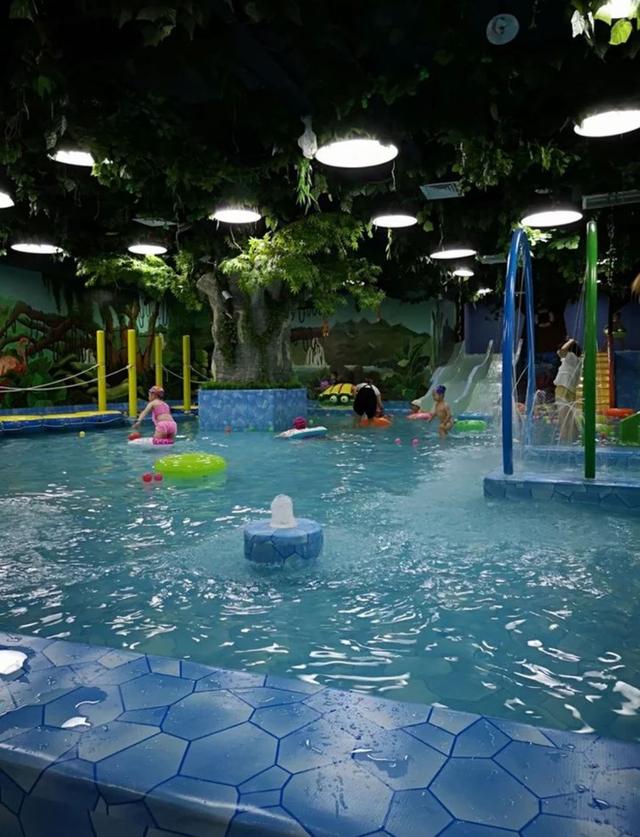 陕西西安两大玩水地,西北地区最大的室内水上乐园,真心不吐槽