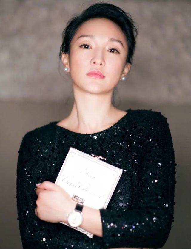 拿遍金鸡奖金马奖金像奖影后的周迅和章子怡,