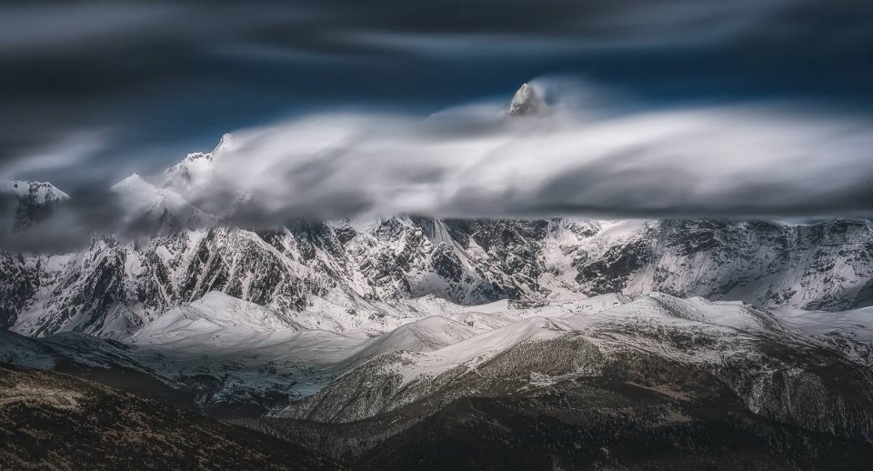 比贡嘎山更仙，曾为中国最美山峰第一名，说十人九不遇