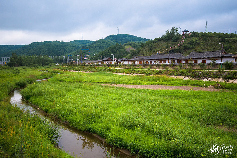 曾因洪水被毁,重建后成为青山绿水间最美的朝鲜族民俗村
