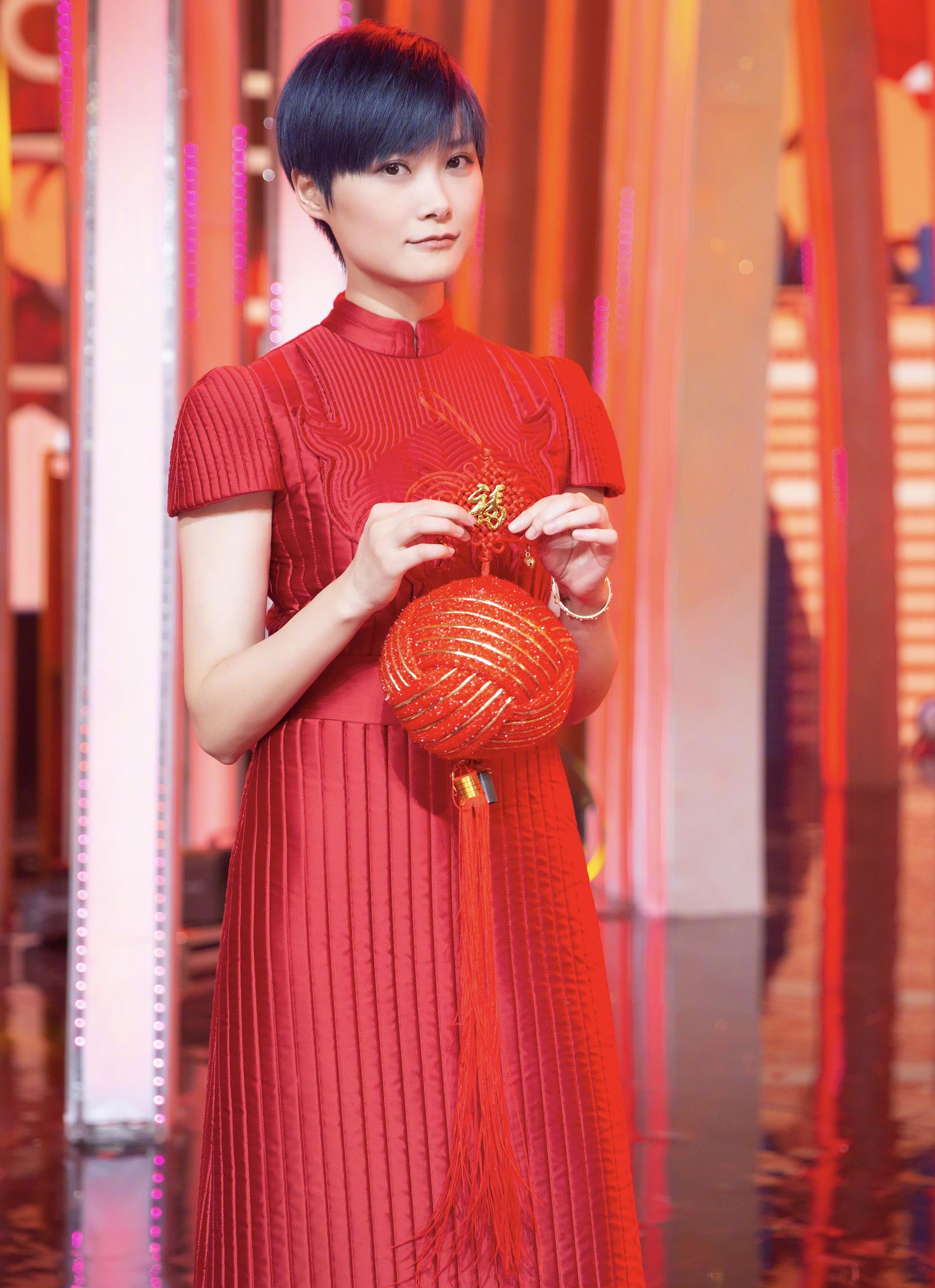 李宇春过生日微博评论太暖心,网友:这才是真正的偶像