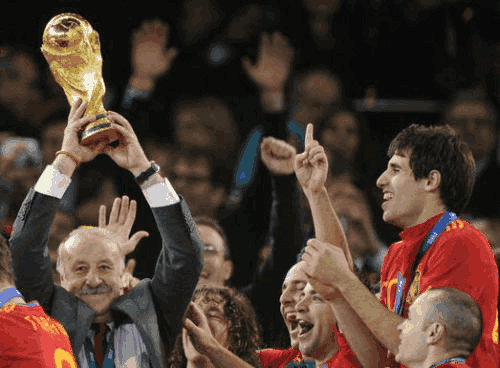 足球教练夺得欧冠和世界杯有多难, 历史只有2