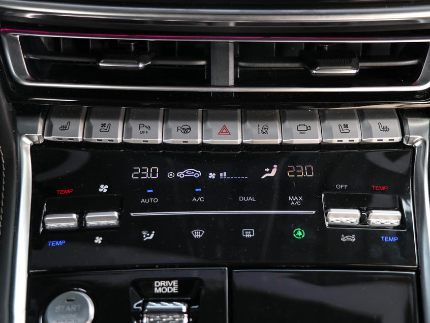 3���ذ�SUV�̵㣺�����������Ʊ���X6����EV600������520����