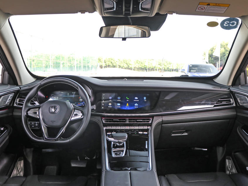 3���ذ�SUV�̵㣺�����������Ʊ���X6����EV600������520����