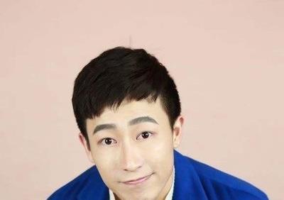 宋小宝《欢乐喜剧人》中四个助演三个都火了，唯独他不温不火！