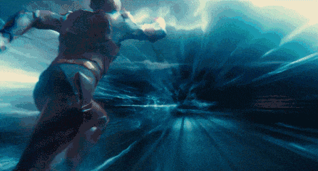 超人为啥可以跟上闪电侠的速度?