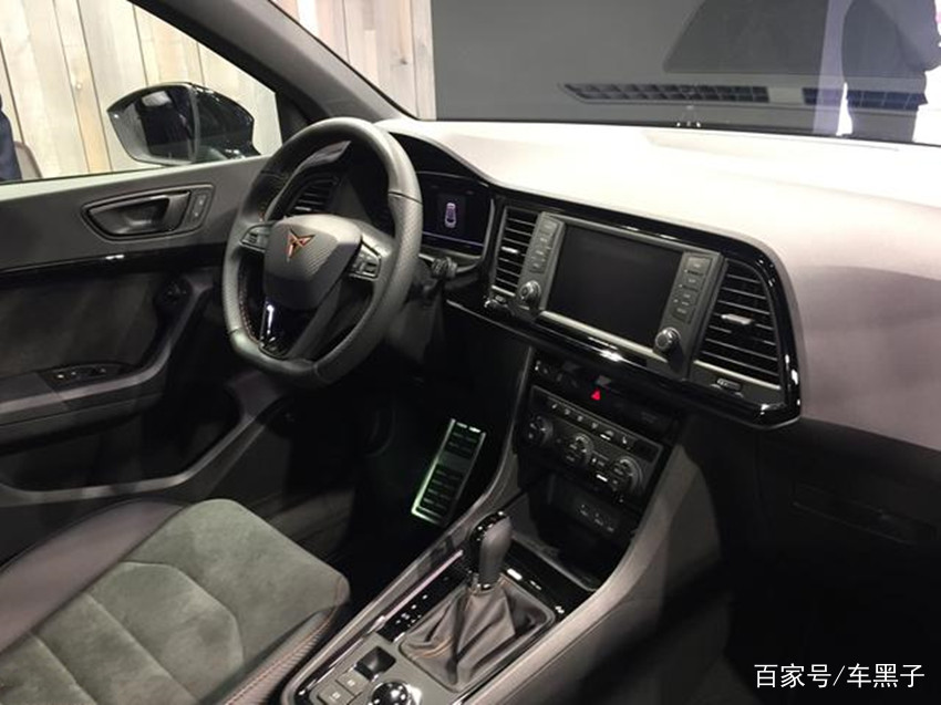 大众终于亲民一回!比奥迪漂亮十倍,配1.5T不足13万,买H6后悔