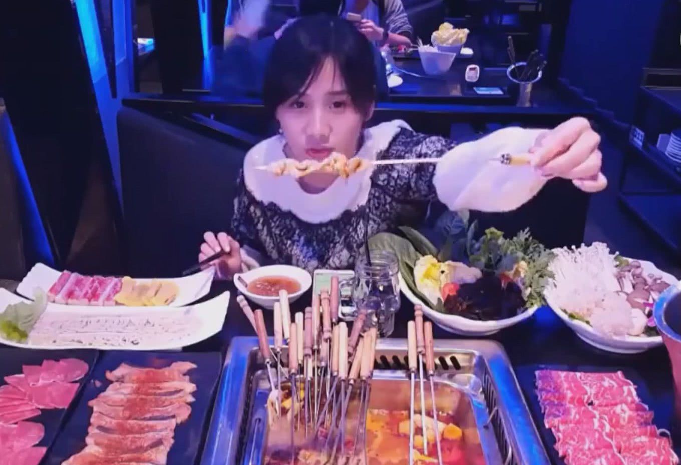 昔日选秀明星现状大揭秘 薛之谦开火锅店(图)