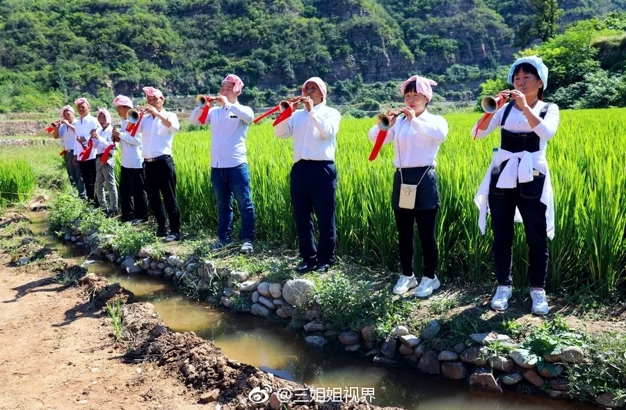 秋風(fēng)送爽，稻谷飄香。剛剛過(guò)去的十一假期