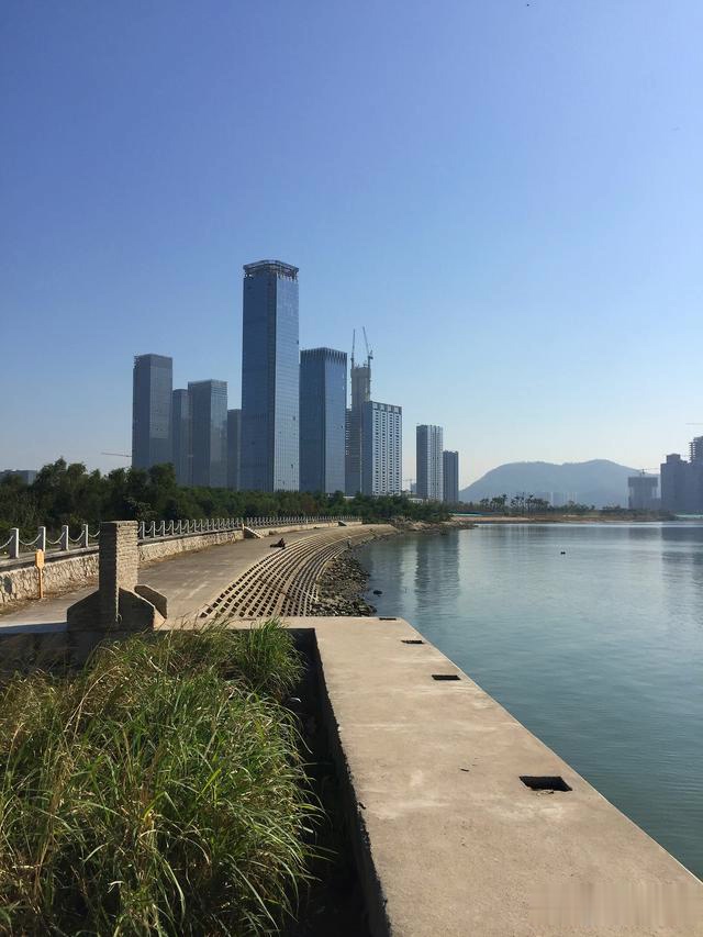 美丽的深圳前海湾,一起和你去吹吹海风