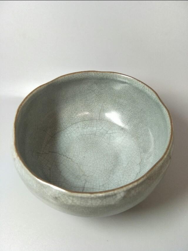 如何鉴赏南宋官窑瓷器