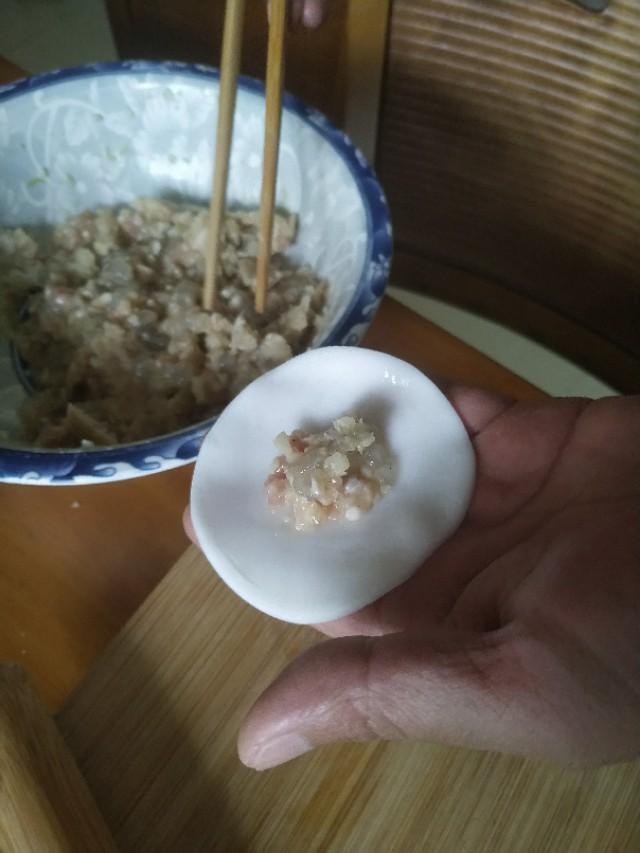 水晶虾饺好吃自己做,真材实料看得见