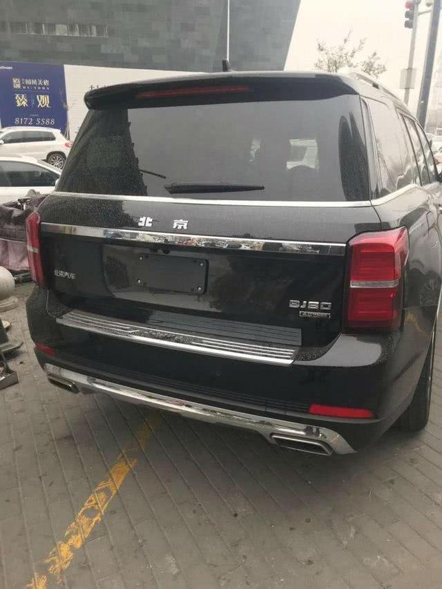 北京BJ90到店实拍,98.8万起售,底气十足还是自我膨胀