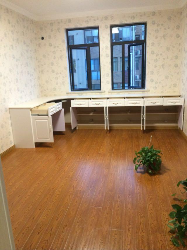 晒晒我亮堂堂新家,家具这几天才进场,等夏季过了就搬家!