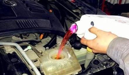 首保时间到了之后，但是公里数不够的话，需不需要做保养呢？