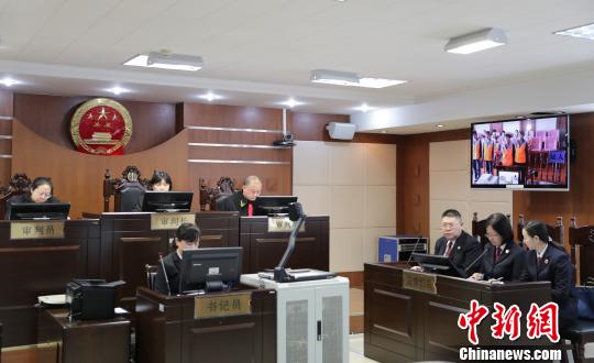 银川中院远程庭审现场。 杨迪 摄