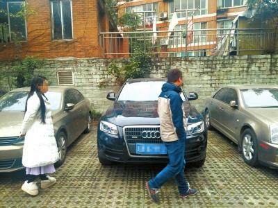 杨女士花了近19万元,买到辆二手“问题车”。图片来源:华西都市报