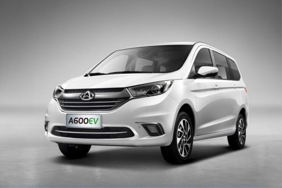 长安欧尚A600 EV 6座版上市 售价14.98万元