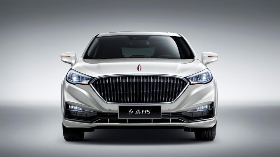 16万起，红旗H5终于来了，溜背造型超长轴距