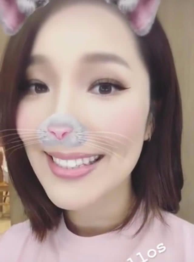 李亚男即将做母亲难掩喜悦,剪短发后卖萌不断童心未泯!
