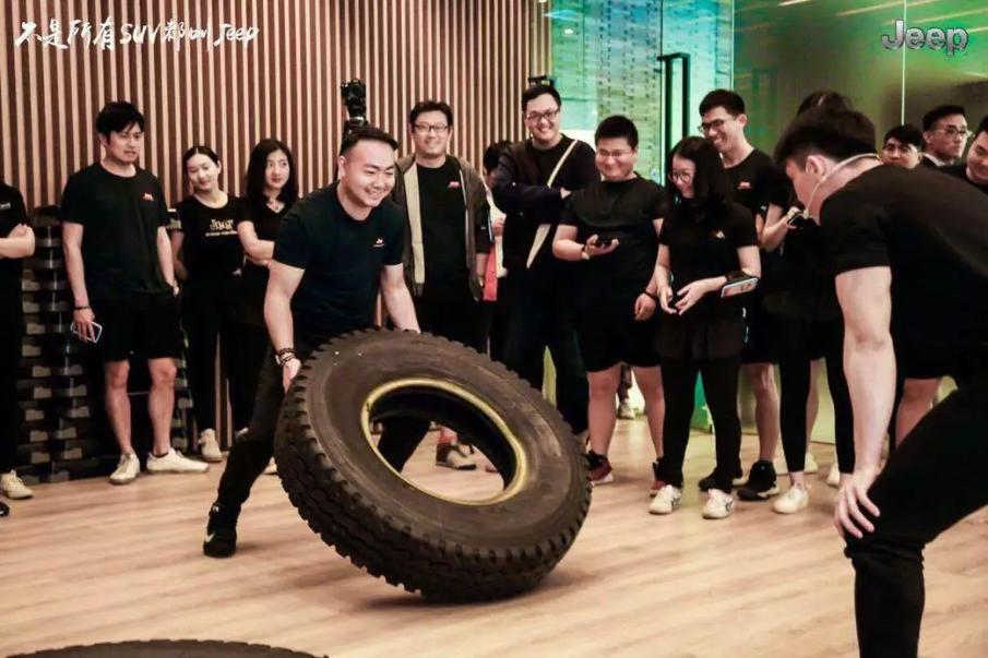 Jeep:肌肉硬汉要洗手做羹汤?