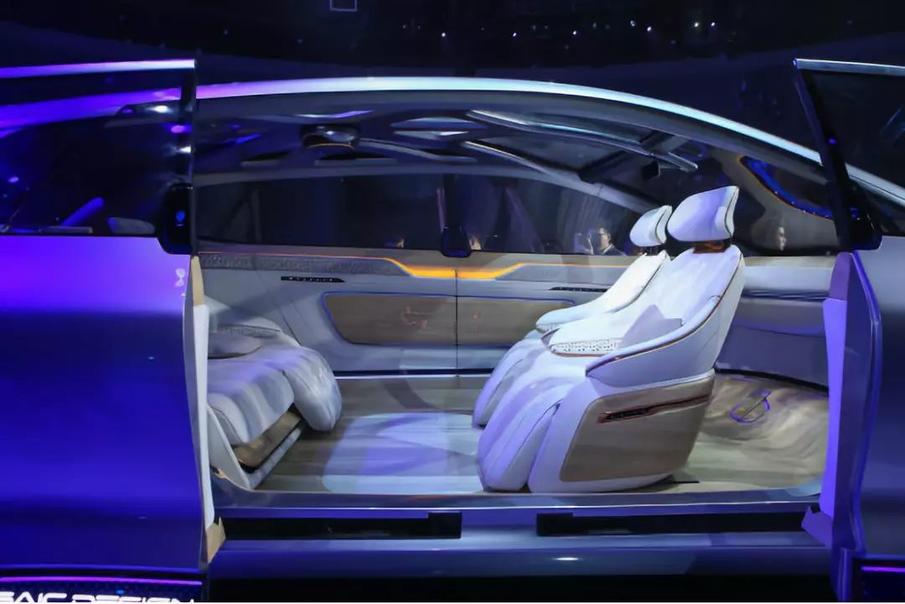 全球首款5G智能座舱！荣威Vision-i概念车首秀