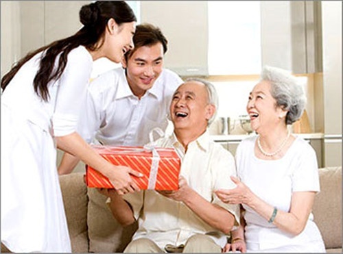 第一次去拜见男友的父母,没收到红包代表什么