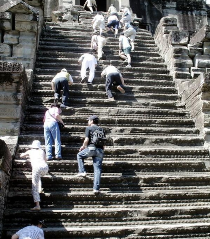 世界上6个奇葩的楼梯,图5看得人眼花缭乱