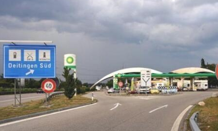 跑高速熄火后打不着火，别急着救援，修车工：不妨试试这一招