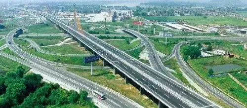 泰安车主注意!京沪高速莱芜至临沂段将限行、