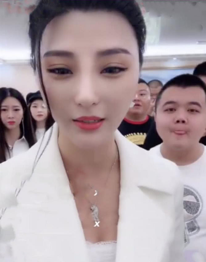 二驴回归已成定局?驴嫂五百万天价打赏