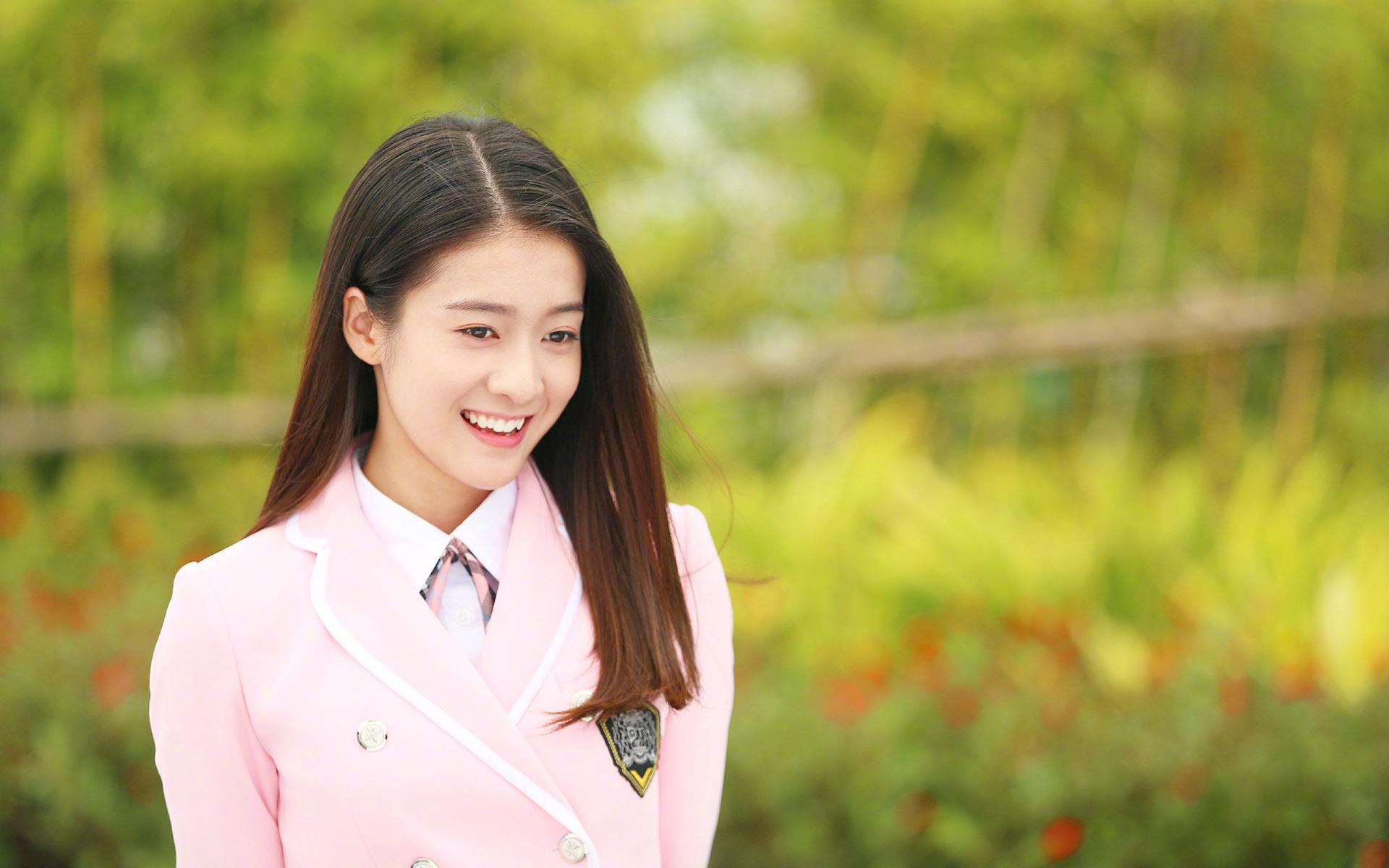 《美人心计》的小演员长大了，林妙可、张雪迎都输给了她？