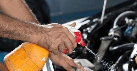 清理发动机灰尘，你还用毛巾擦吗？让老司机教你一招