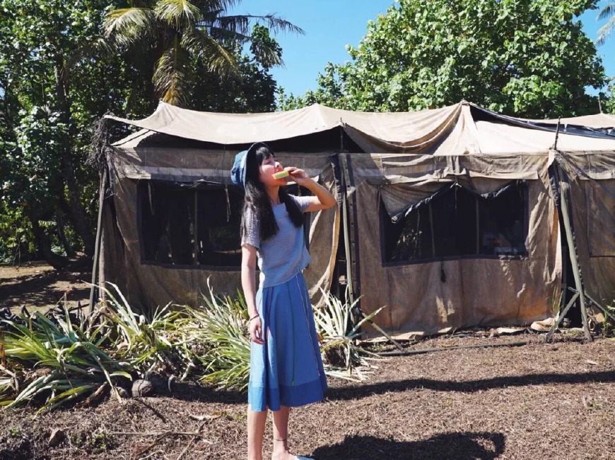 路上相爱,大学生子,没车没房,环游63国…这是一