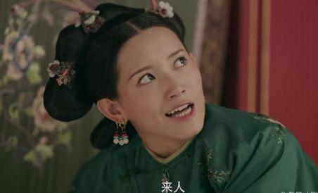 她是尔晴的原型，尔康的亲生母亲，还是清朝第一大美女
