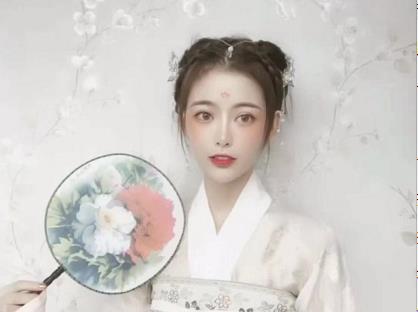 抖音古装女神火了!这是小仙女吧,网友:这是看过