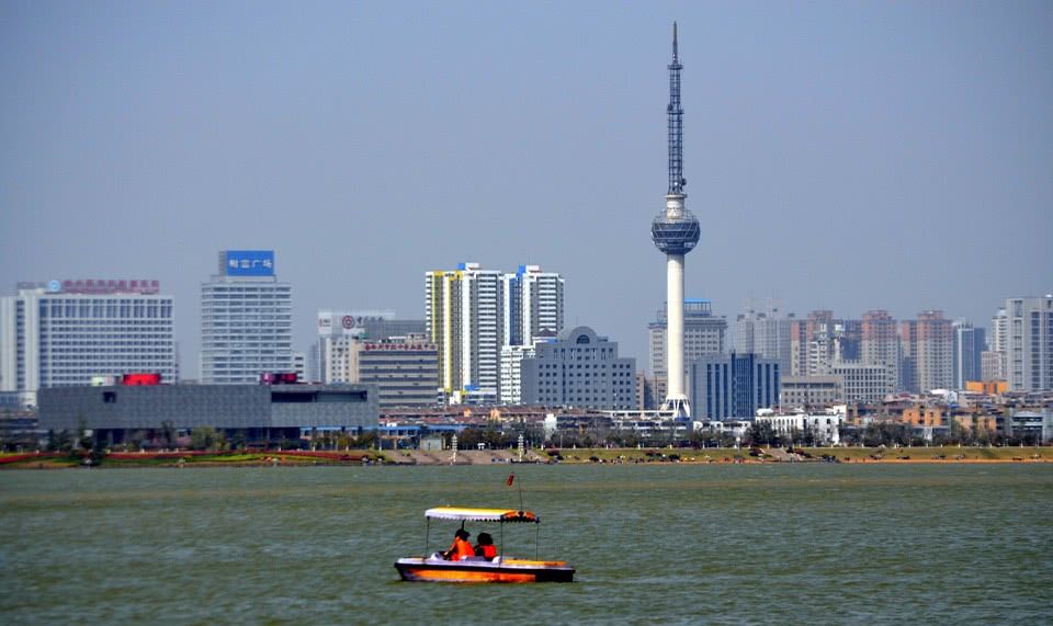 2021烟台gdp_2021烟台大连海底隧道(3)