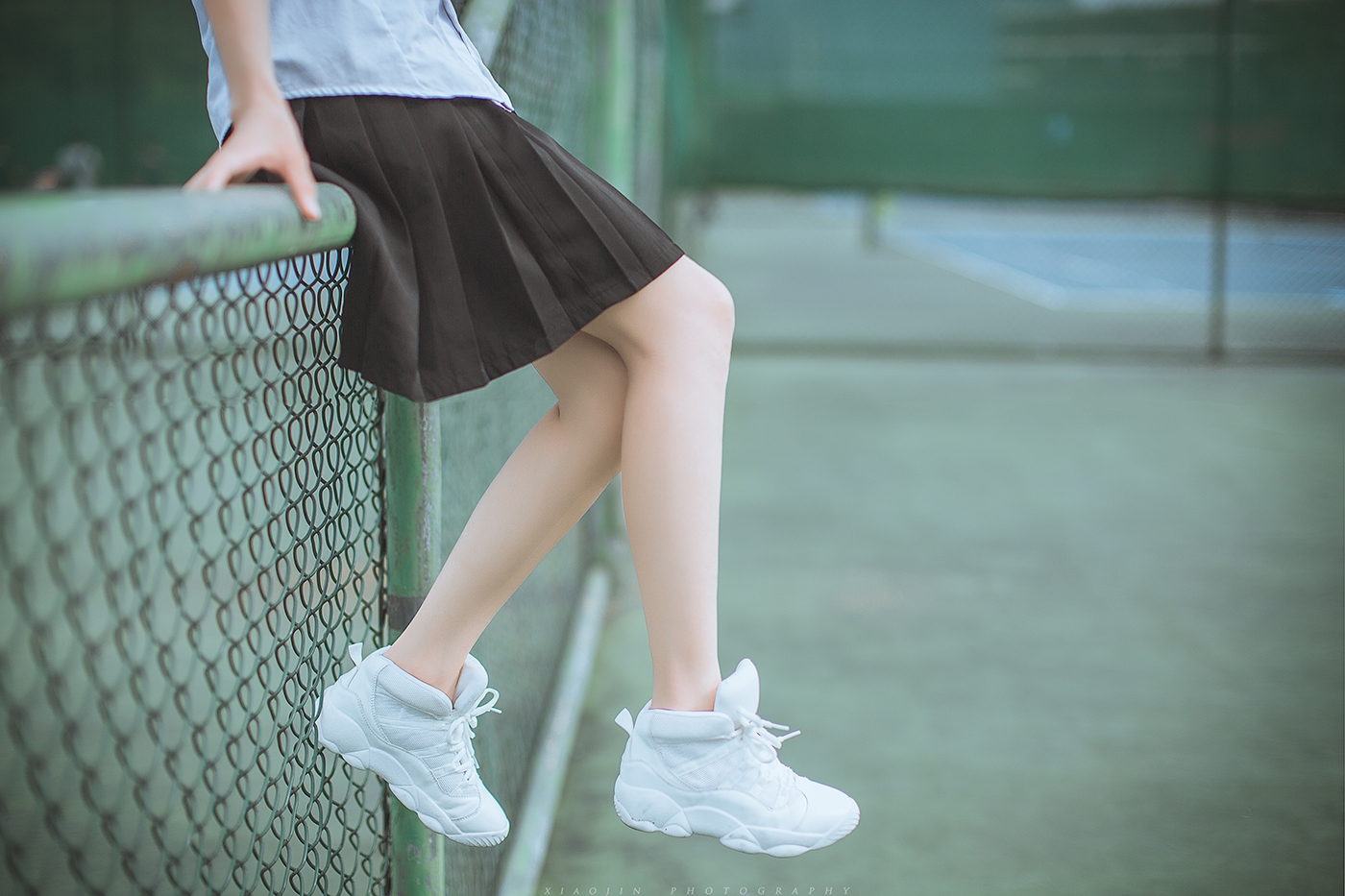 女生生理期公交坐爱心座被骂?大妈怒吼逼其让座:我也生理期过