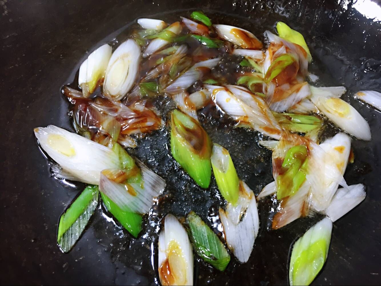 这东西,补血最厉害,吃上一盘,等于吃3斤大红枣