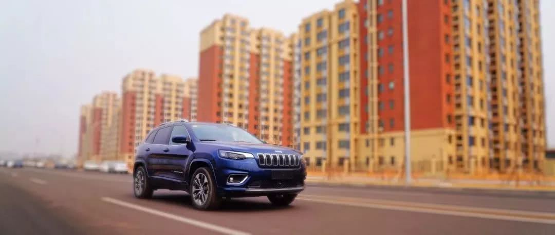 Jeep不忘本,全新自由光依靠实用性与越野性能上下围攻对手?