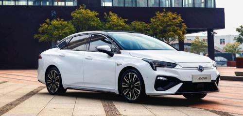 黑马杀出 综合续航510km，这才是国人需要的纯电轿车