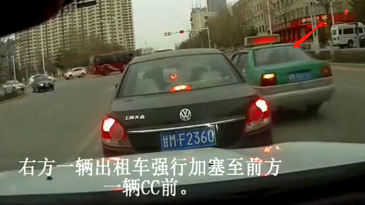 大众CC动力如何？马路上彪悍超车，哥愣是没跟上