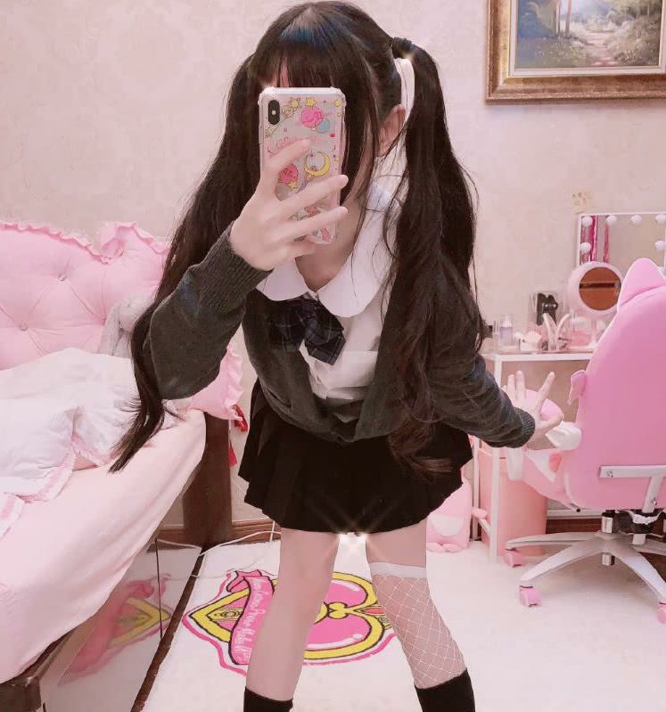 双马尾有多性感?蔡萝莉赛高酱强强联合,都比不过一米五的她