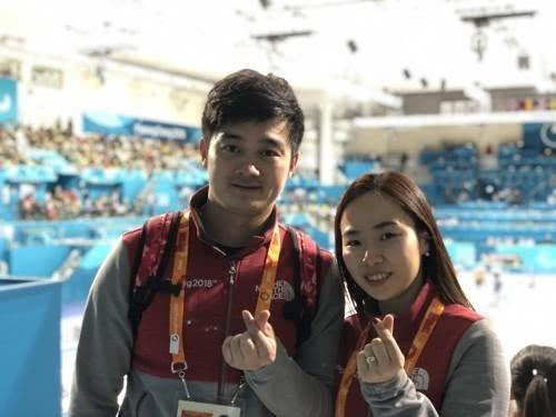 韩国冰壶运动员金智善现状：曾是富二代，现嫁中国小伙很幸福！