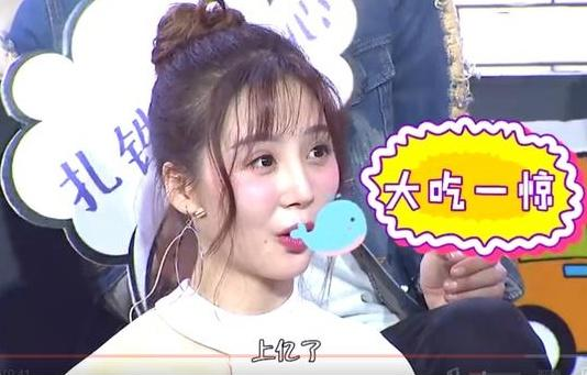 广东雨神靠一首歌半年赚上亿,而他兄弟就拍小