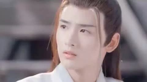 他是王俊凯师弟,今戏路开挂,同热巴朱一龙组C