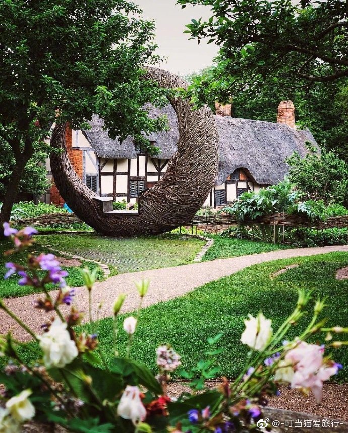   讓我們相遇在復(fù)古安逸的英國小鎮(zhèn)吧！ ?