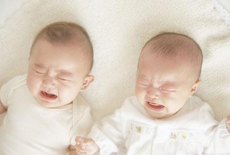 宝宝不舒服会有哪些表现呢,宝妈妈们进来看看|宝宝|哭声|大便_新浪网