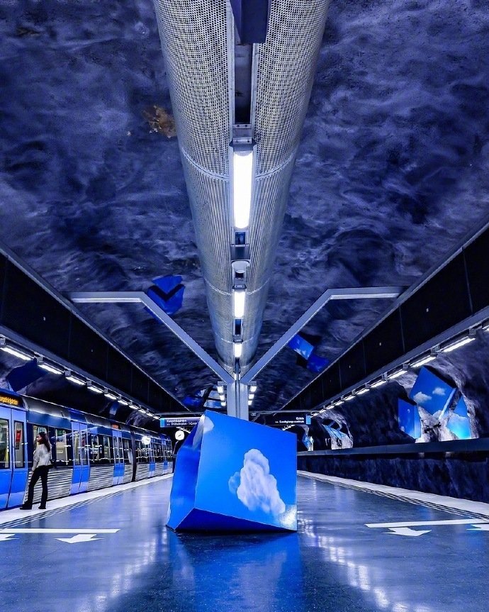 瑞典斯德哥爾摩地鐵站，被稱為世界上最大的地鐵藝術(shù)博物館