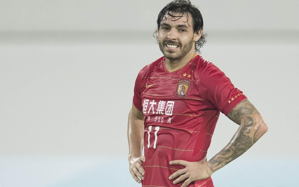 全满贯!高拉特在中超已无欲无求,走掉反而更好